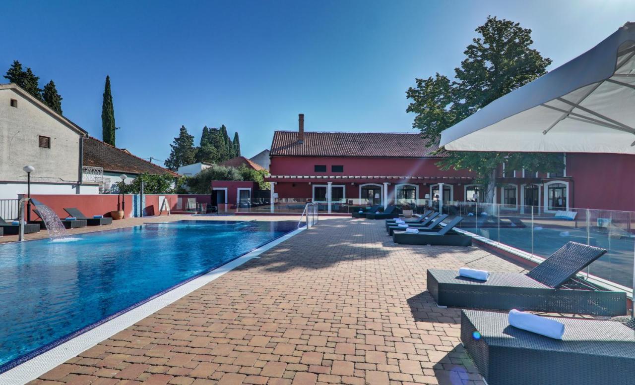 Hotel Villa Donat Sveti Filip i Jakov Exterior foto