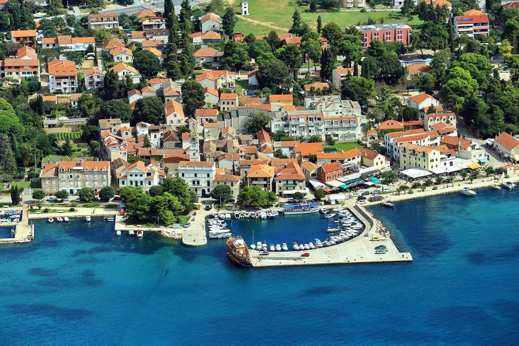 Hotel Villa Donat Sveti Filip i Jakov Exterior foto